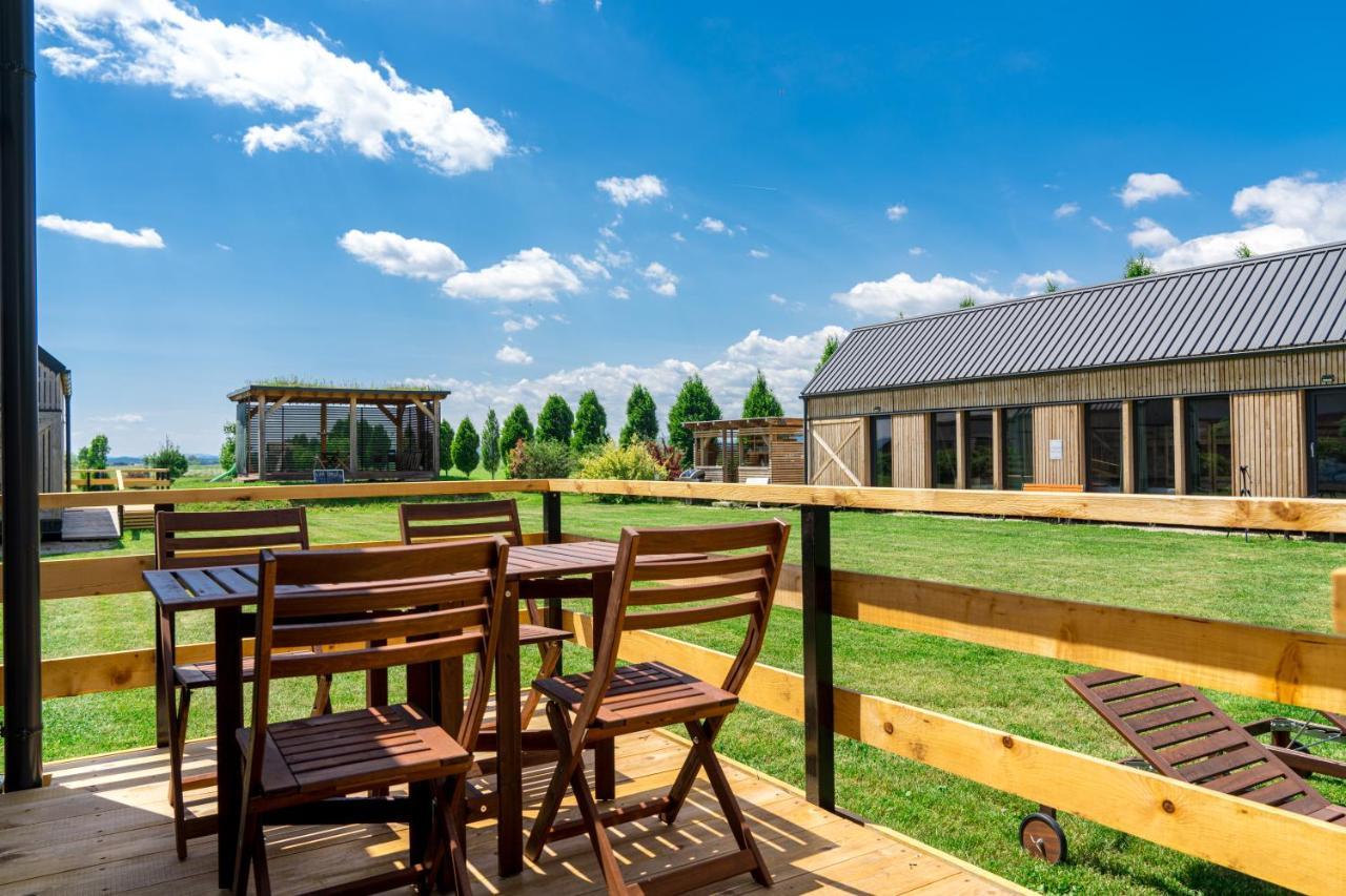 Horse Glamping Park Cirkovce Exterior foto