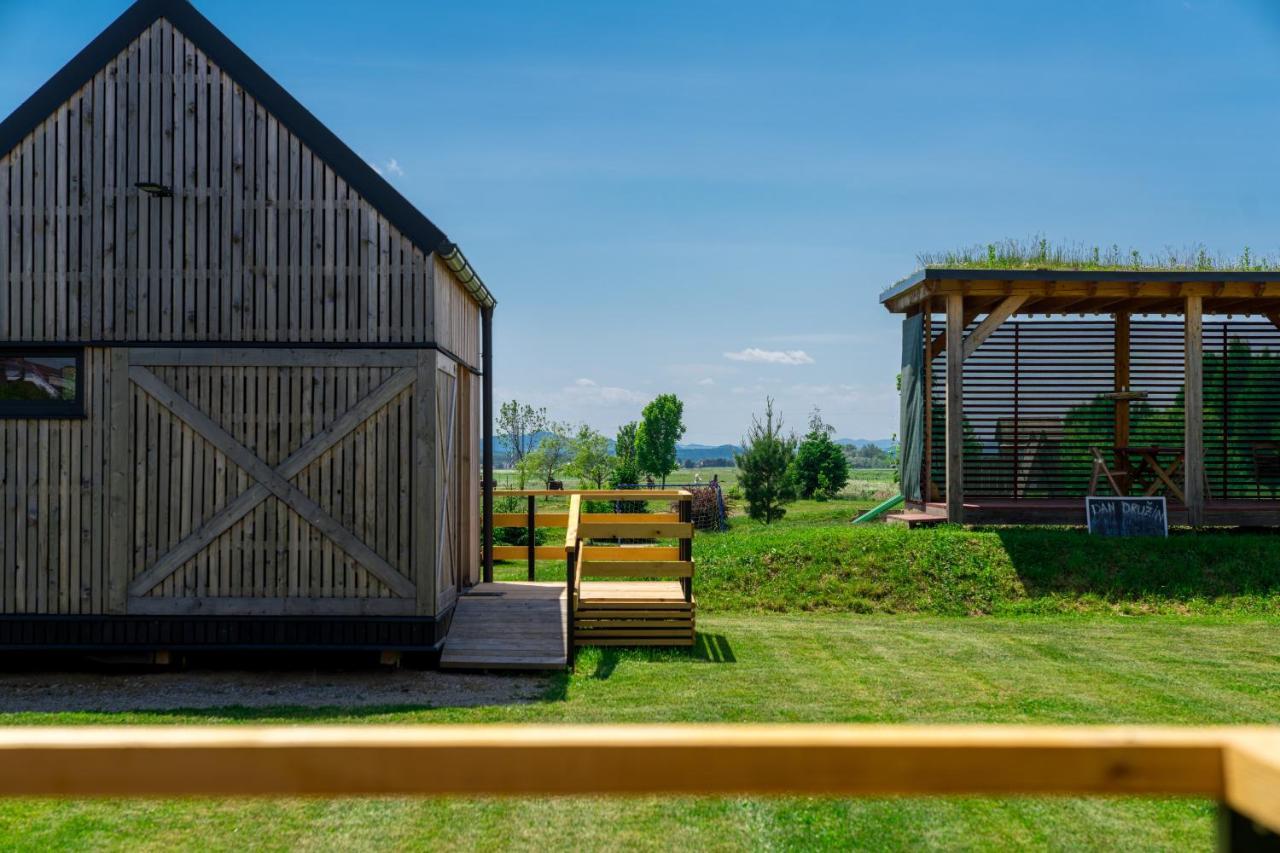 Horse Glamping Park Cirkovce Exterior foto