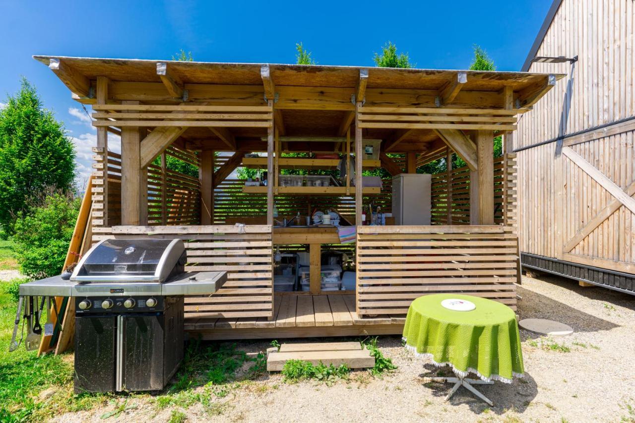 Horse Glamping Park Cirkovce Exterior foto